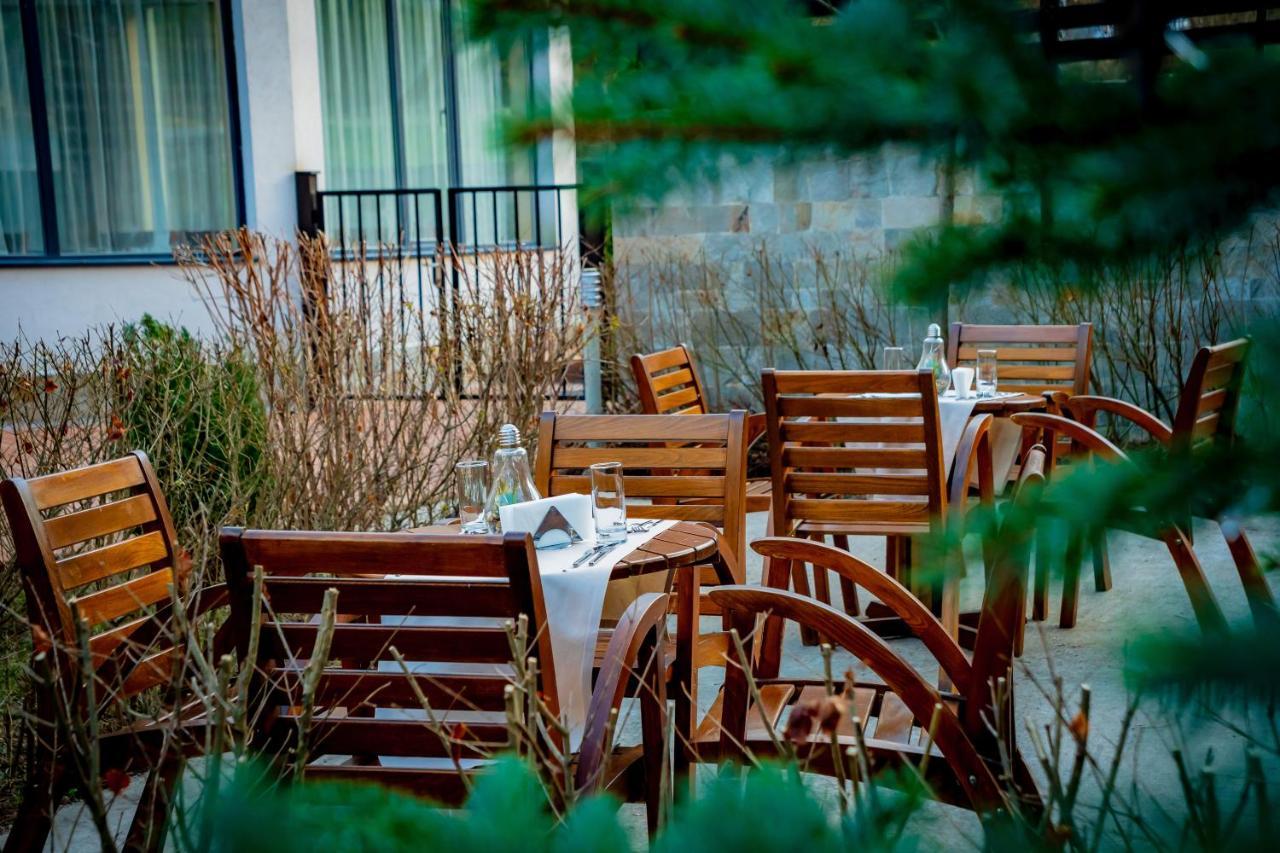 Apart Hotel Sirona Банско Экстерьер фото