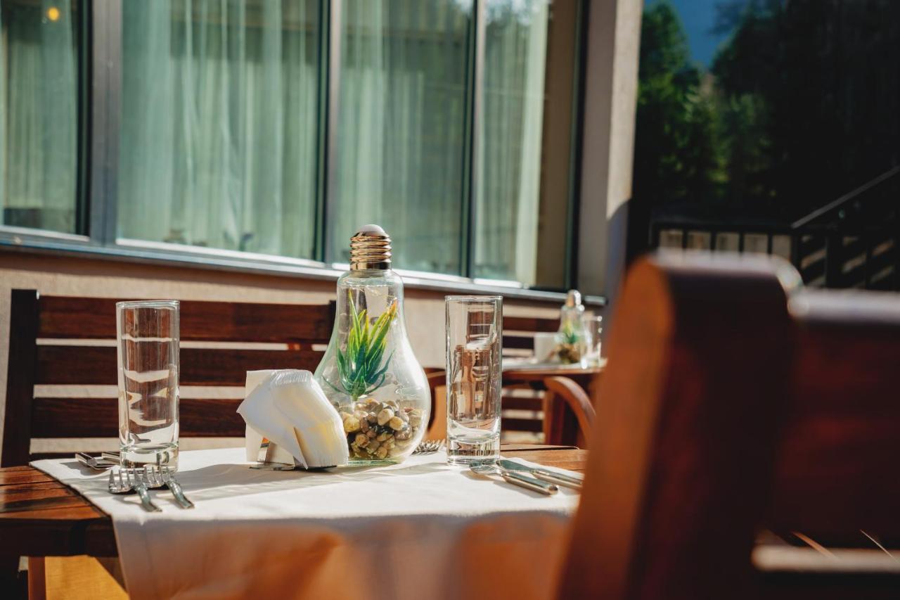 Apart Hotel Sirona Банско Экстерьер фото
