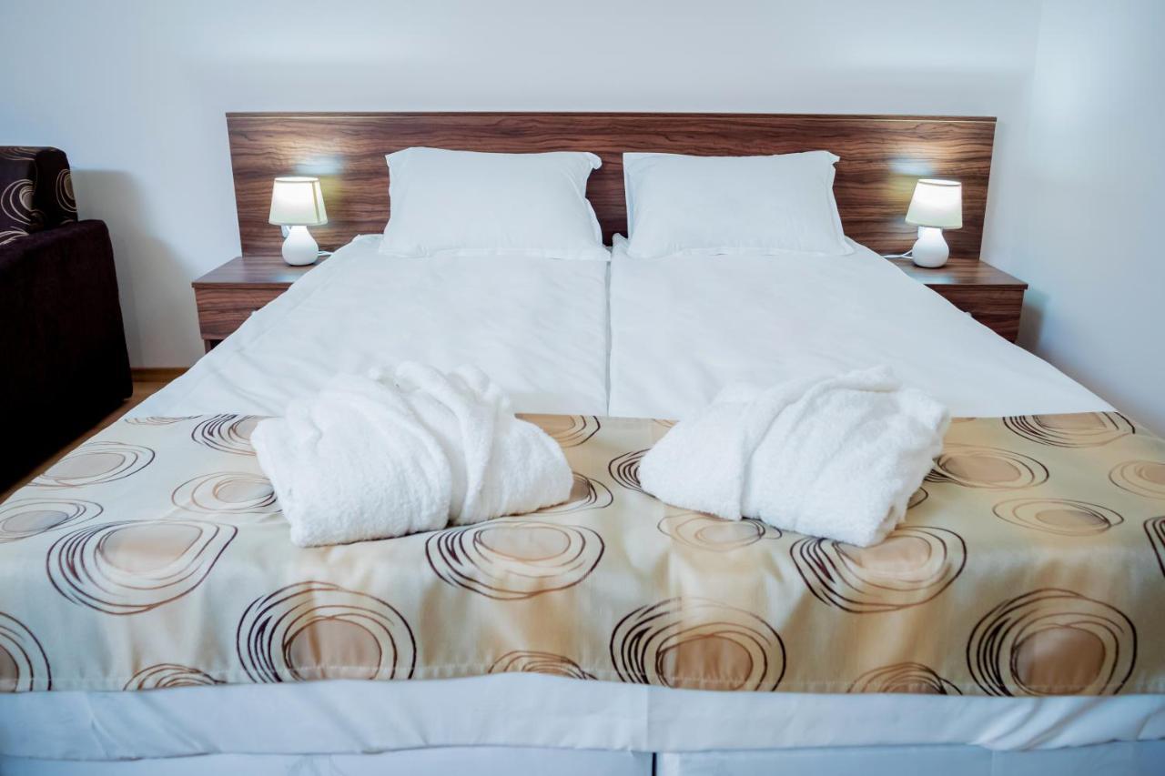 Apart Hotel Sirona Банско Экстерьер фото