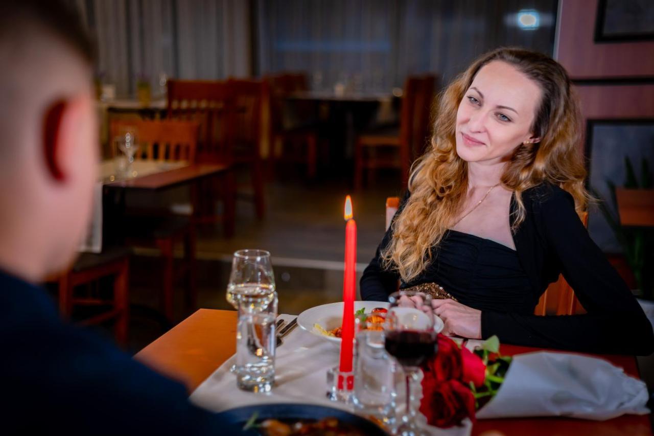 Apart Hotel Sirona Банско Экстерьер фото
